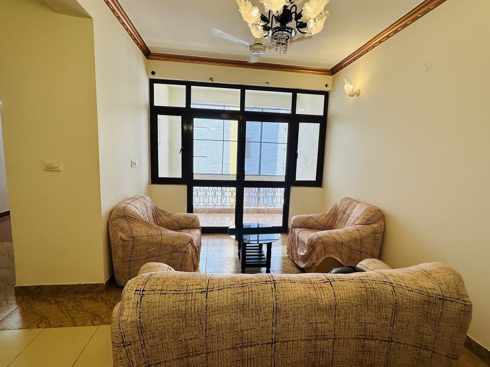 Living area lounge