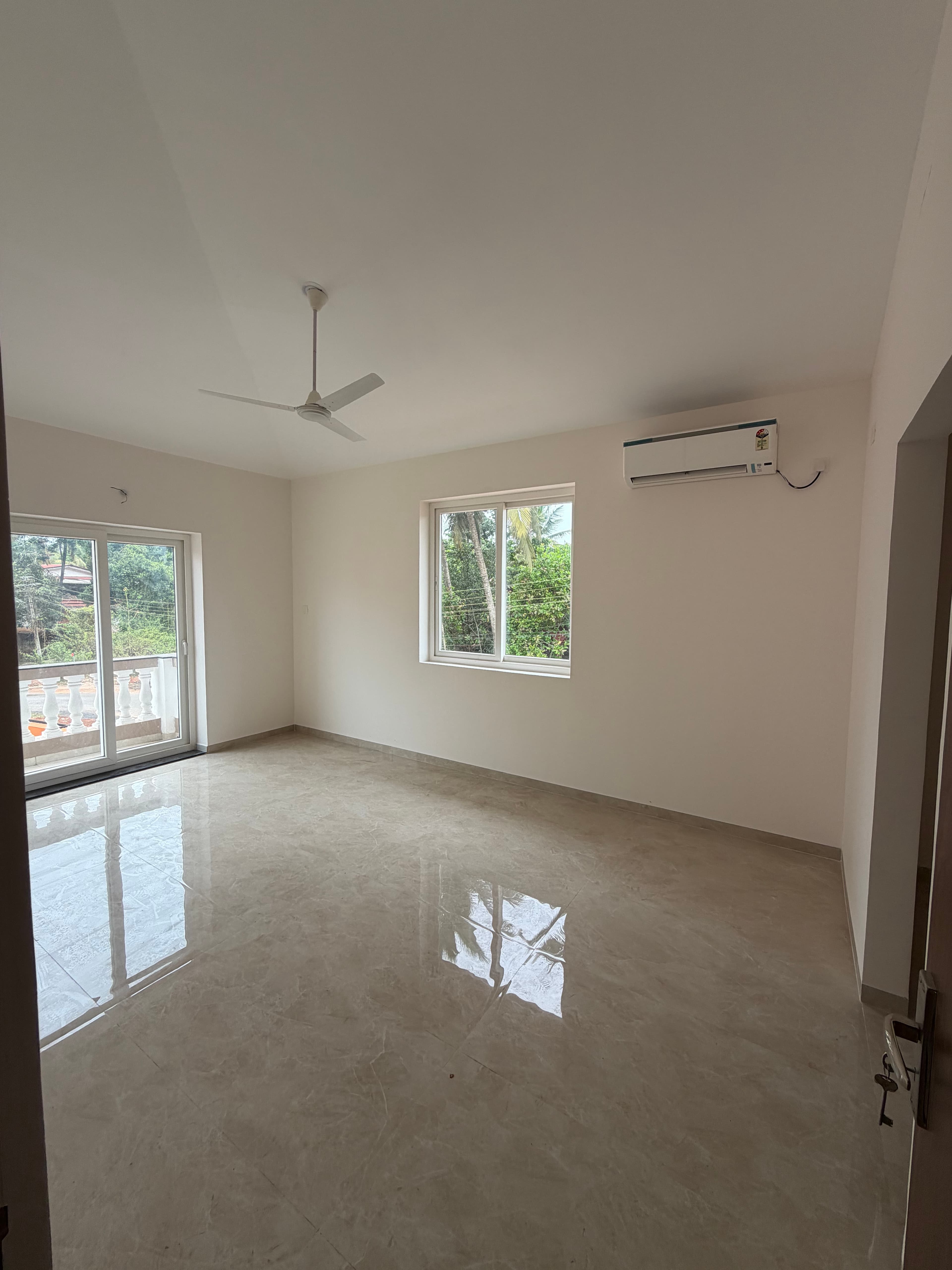 4 Bedrooms